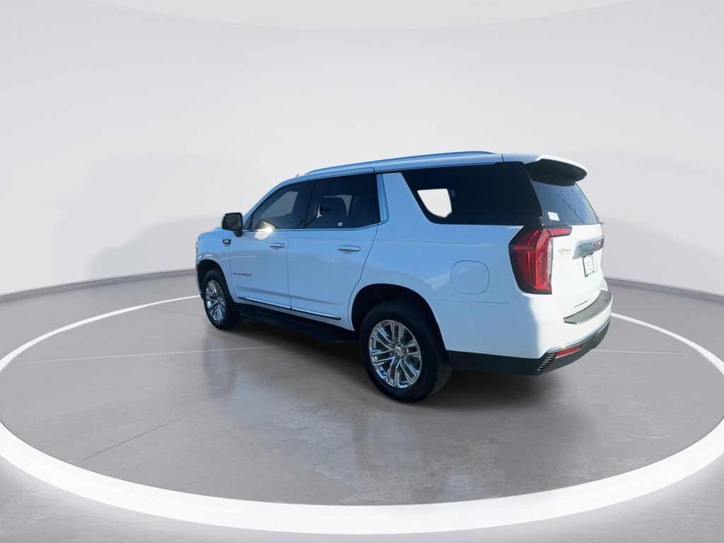 Used 2024 GMC Yukon SLT w/ SLT Luxury Package image 6