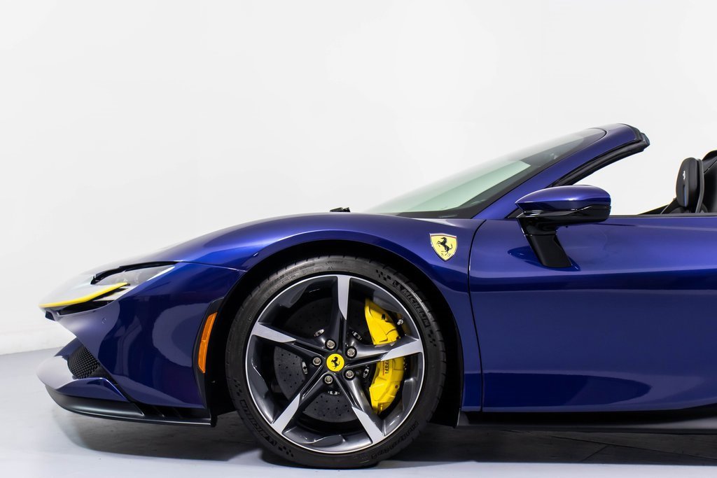 Certified 2022 Ferrari SF90 Spider image 29