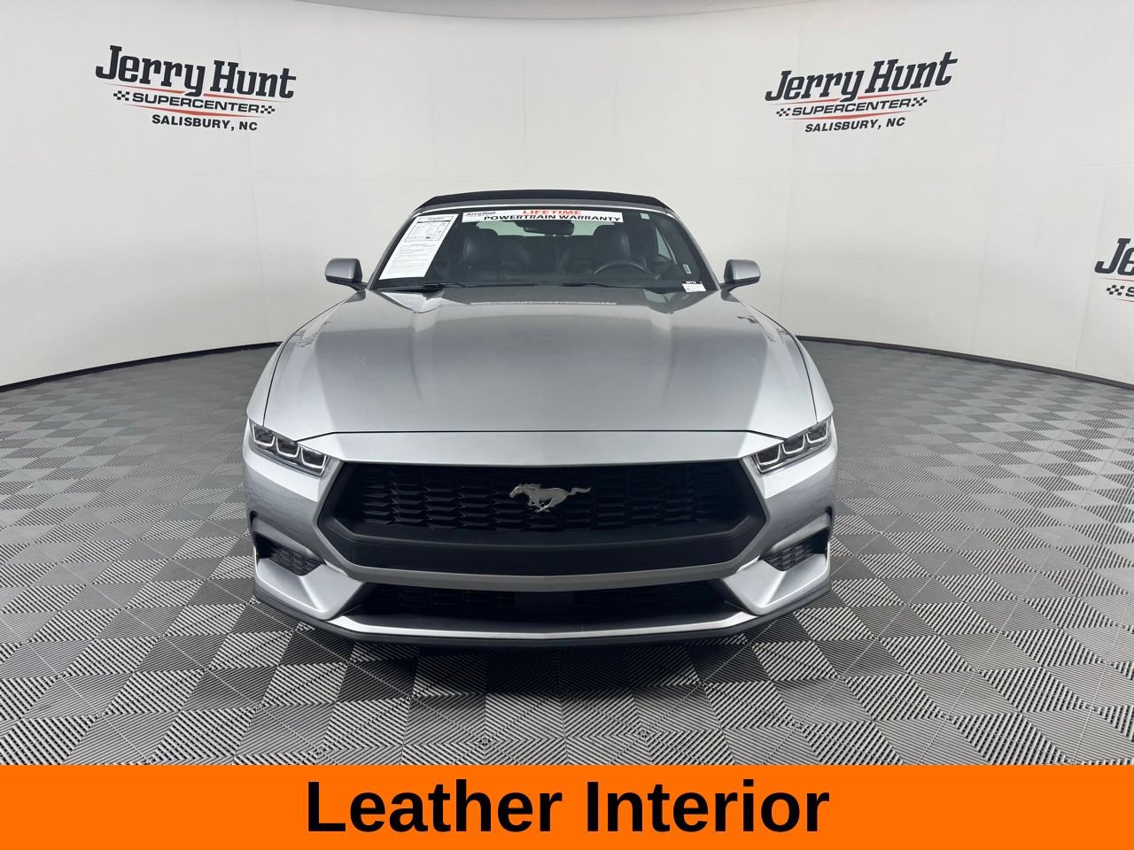 Used 2025 Ford Mustang Premium RWD image 4