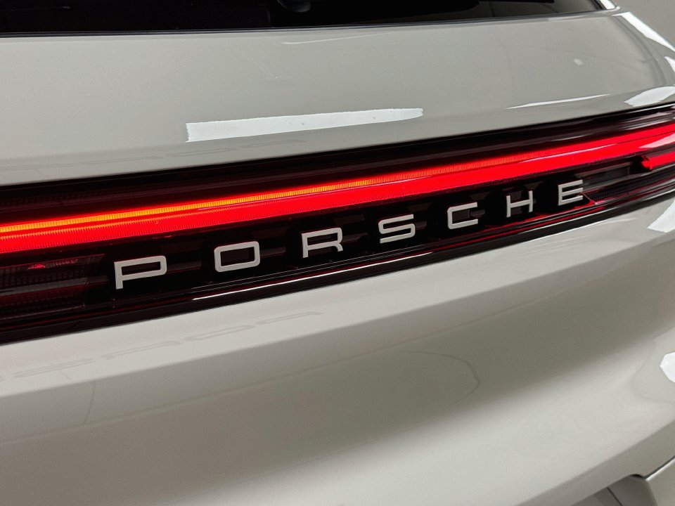 New 2026 Porsche Cayenne AWD/4WD image 34