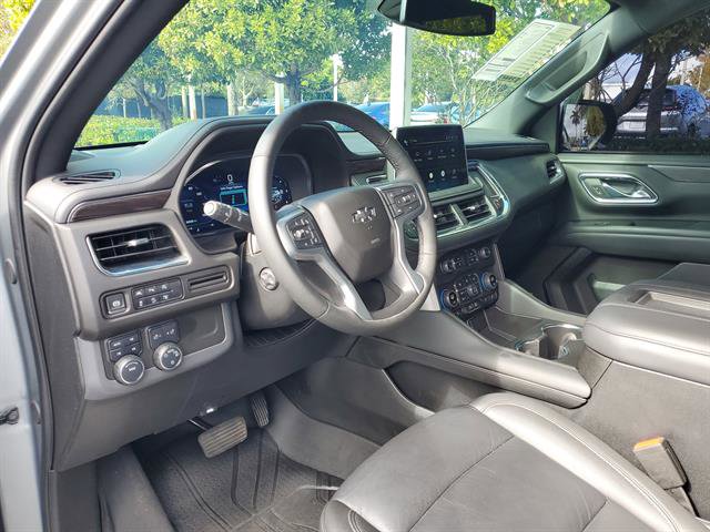 Used 2024 Chevrolet Suburban Z71 w/ Luxury Package image 38