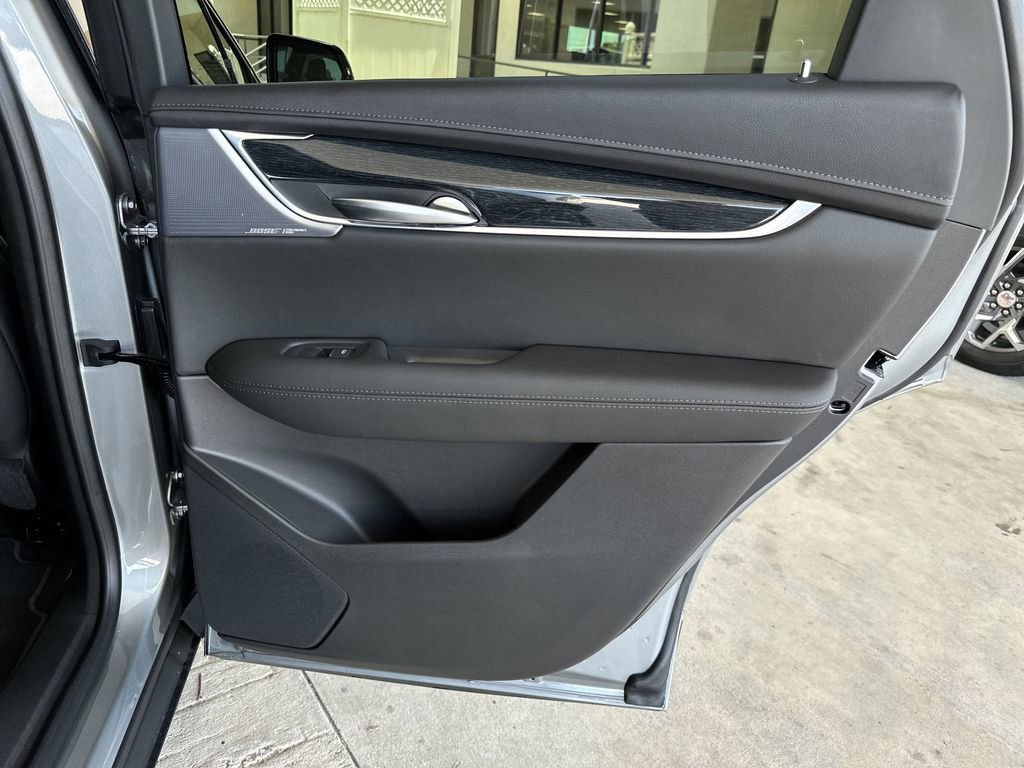 New 2026 Cadillac XT5 Premium Luxury w/ Driver Assist Package AWD/4WD image 33