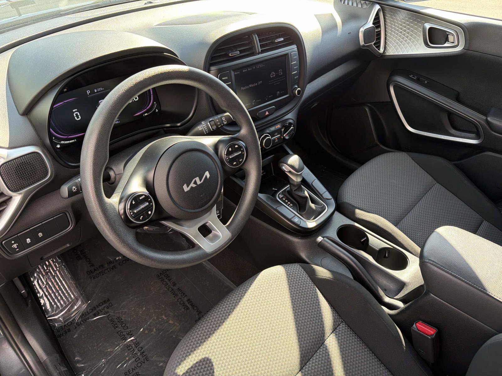 Used 2023 Kia Soul LX w/ Option Group 015 image 7