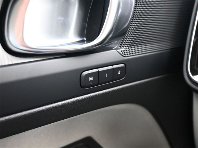 New 2026 Volvo XC40 B5 Plus w/ Protection Package Premier image 29