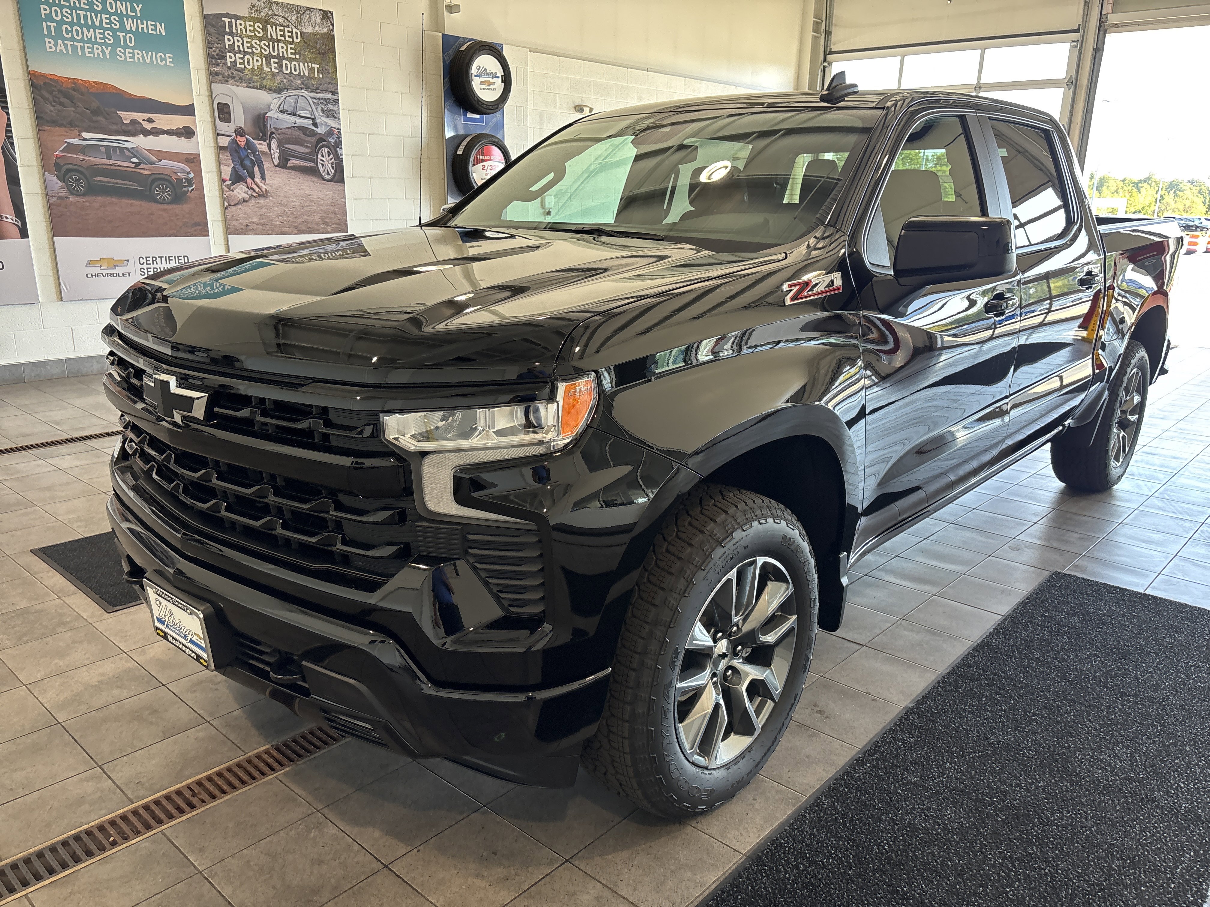 New 2026 Chevrolet Silverado 1500 RST image 9