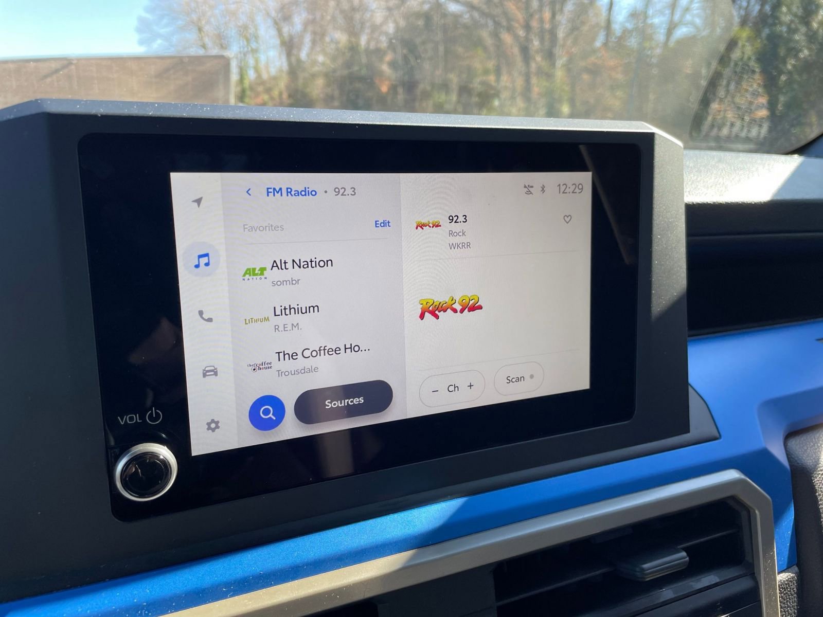 Used 2025 Toyota Tacoma TRD Off-Road image 21