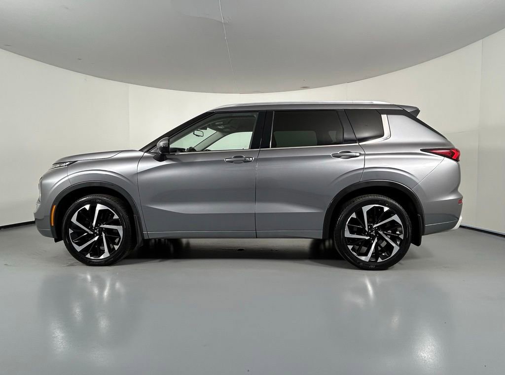 Used 2022 Mitsubishi Outlander SEL AWD/4WD image 4