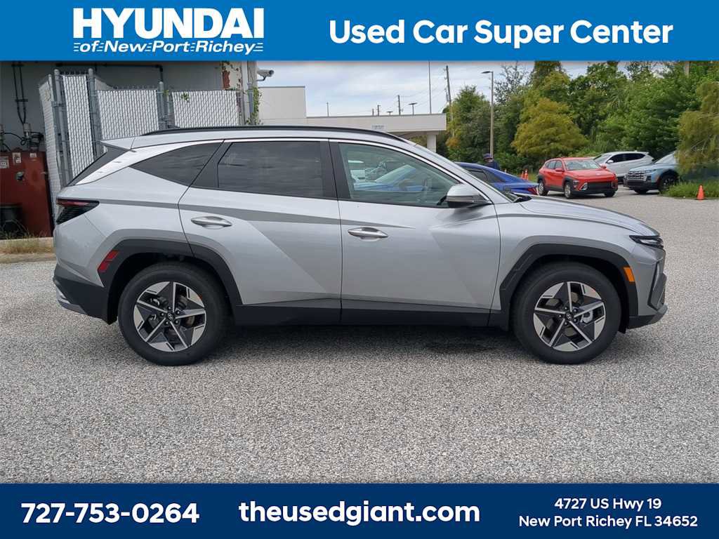 New 2026 Hyundai Tucson SEL image 8