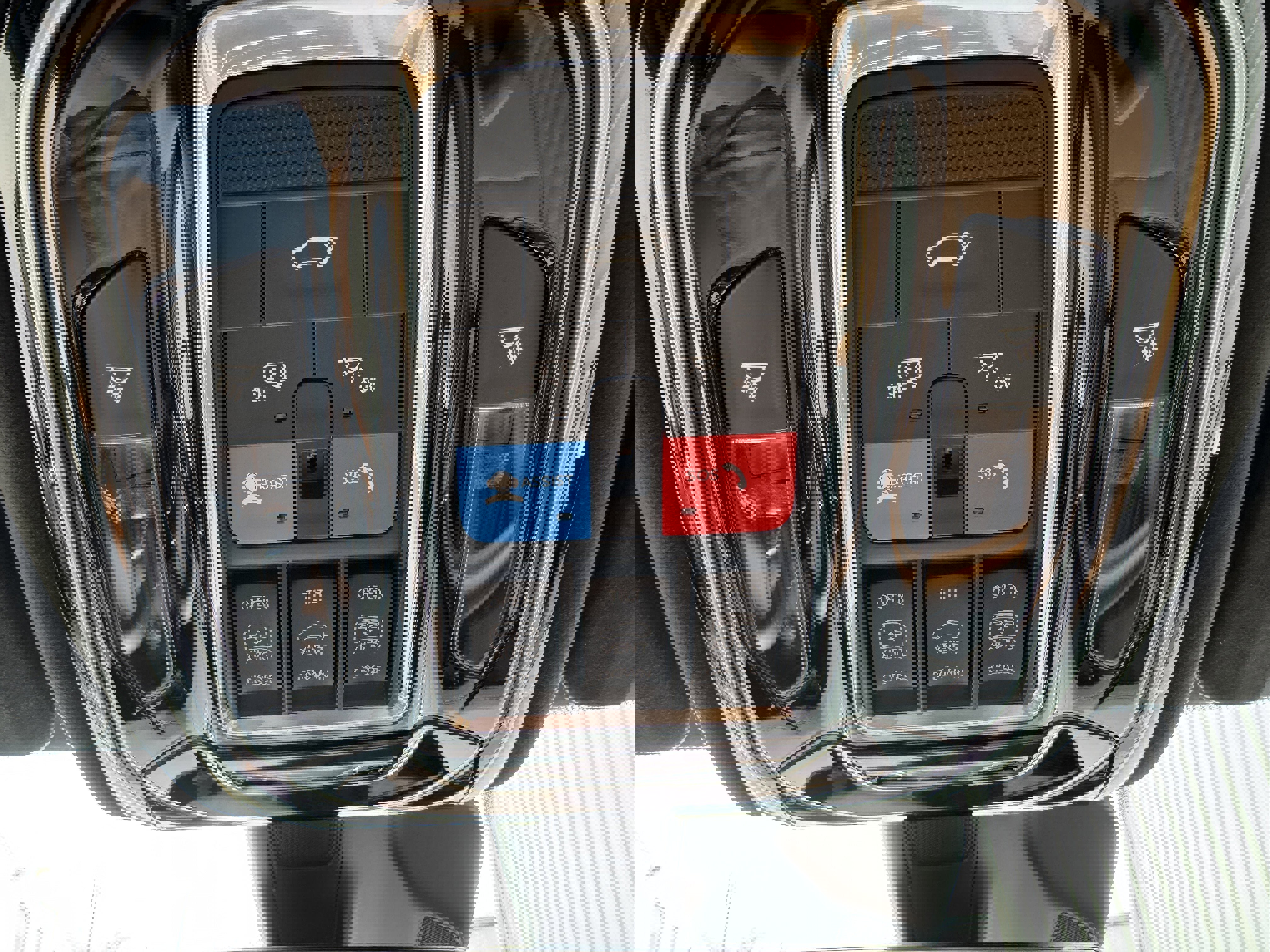 Used 2023 Jeep Grand Cherokee L Summit image 25