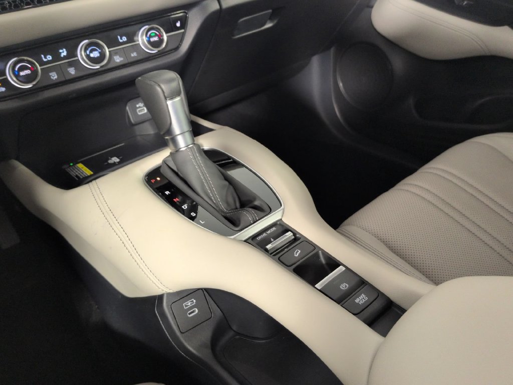 Used 2024 Honda HR-V EX-L image 25