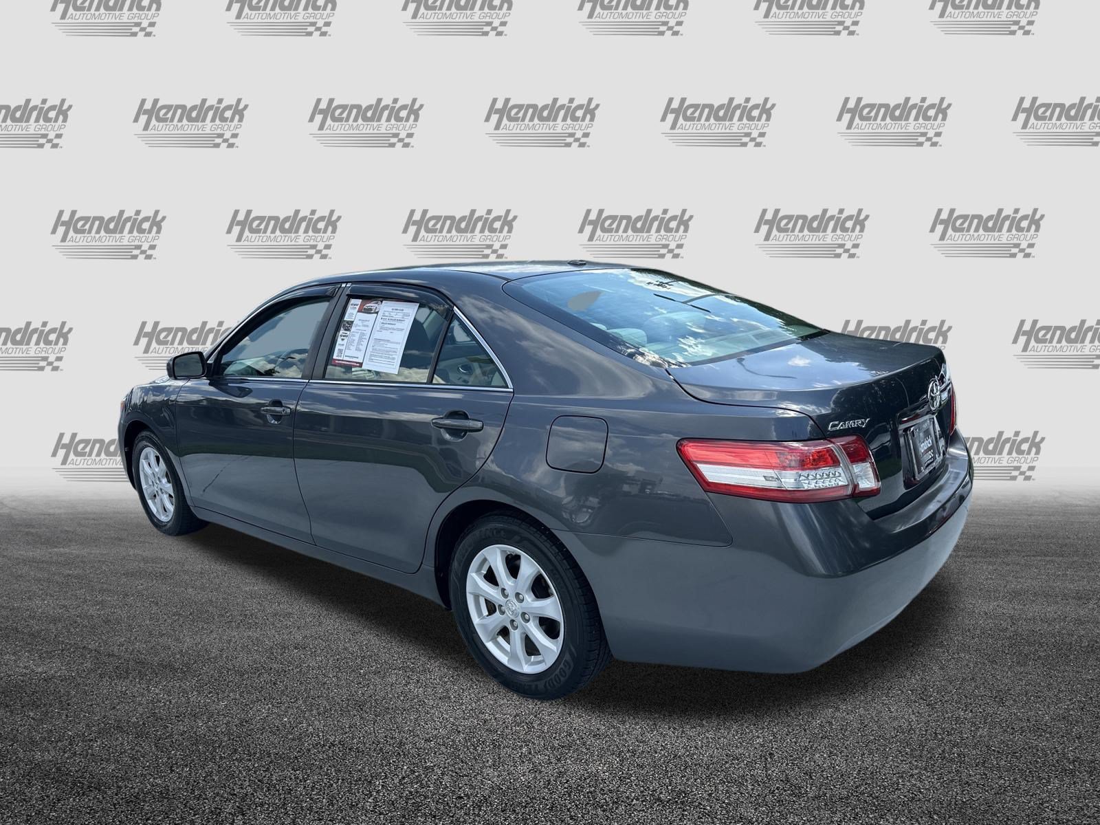 Used 2010 Toyota Camry LE FWD image 8