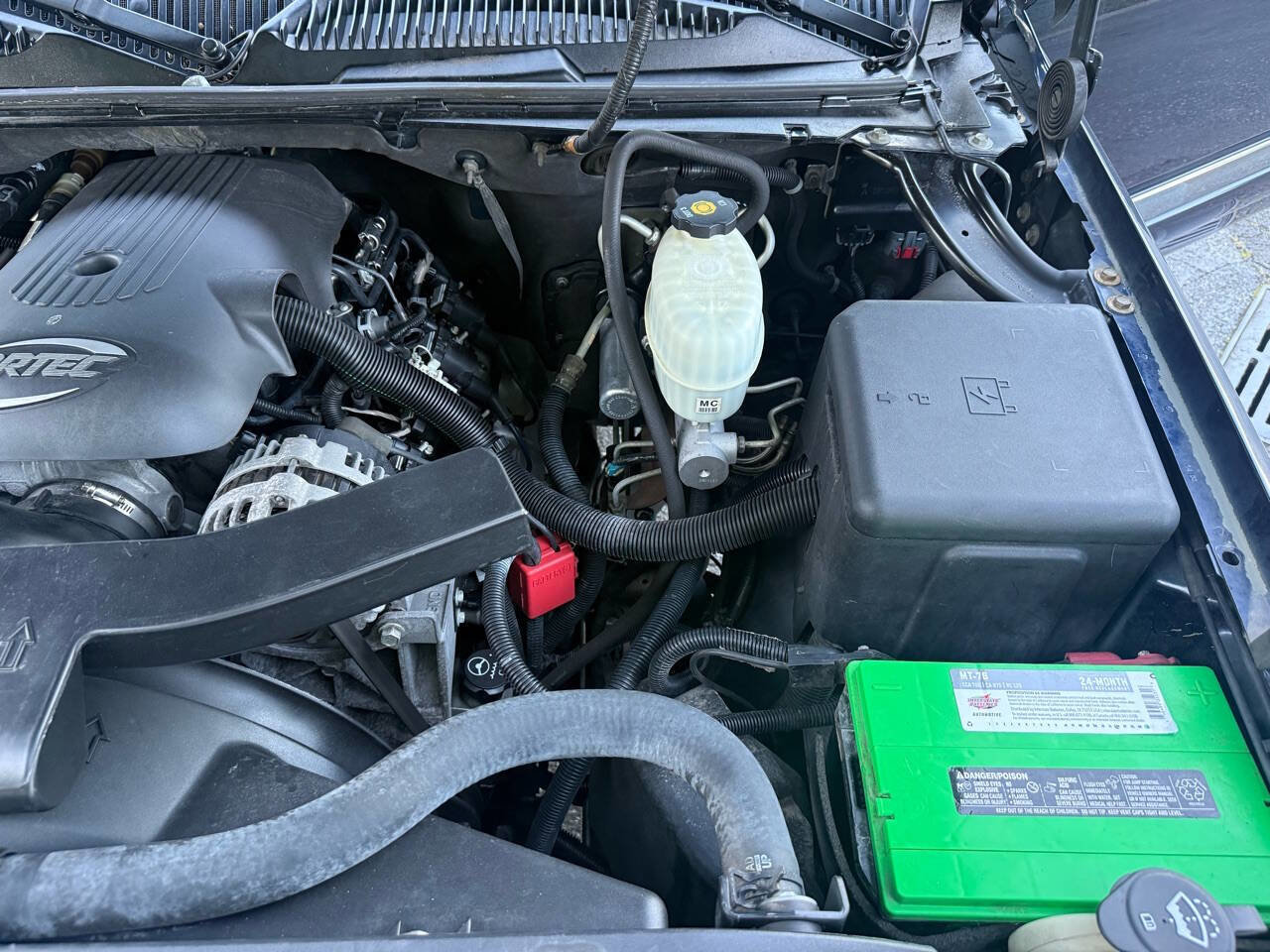 Used 2004 GMC Yukon SLT w/ 1SD Preferred Equipment Group image 44