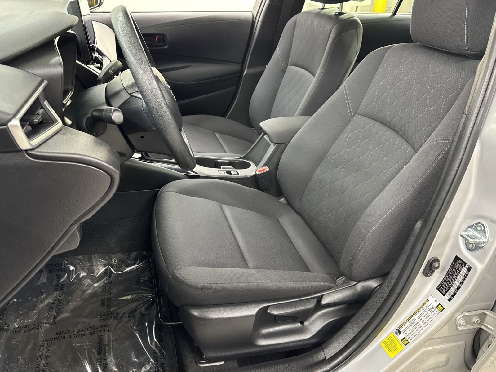 Used 2024 Toyota Corolla LE image 4