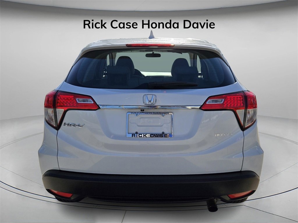 Used 2021 Honda HR-V LX image 6