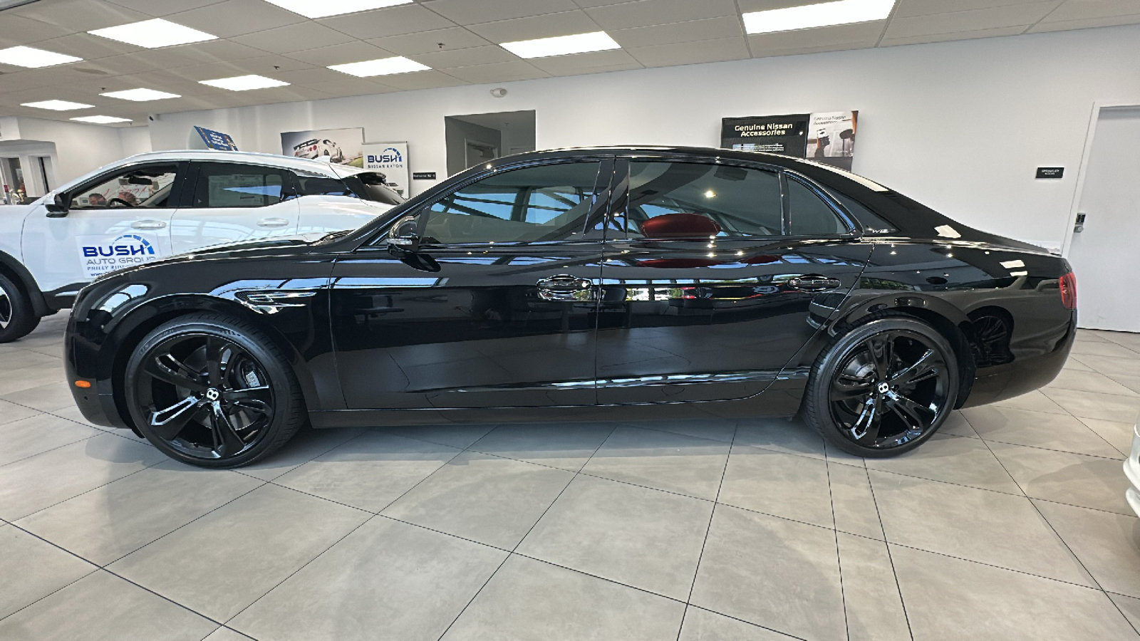 Used 2018 Bentley Flying Spur S W12 AWD/4WD image 34