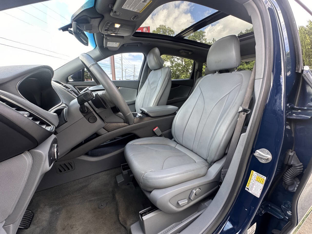 Used 2019 Lincoln Nautilus Reserve image 6