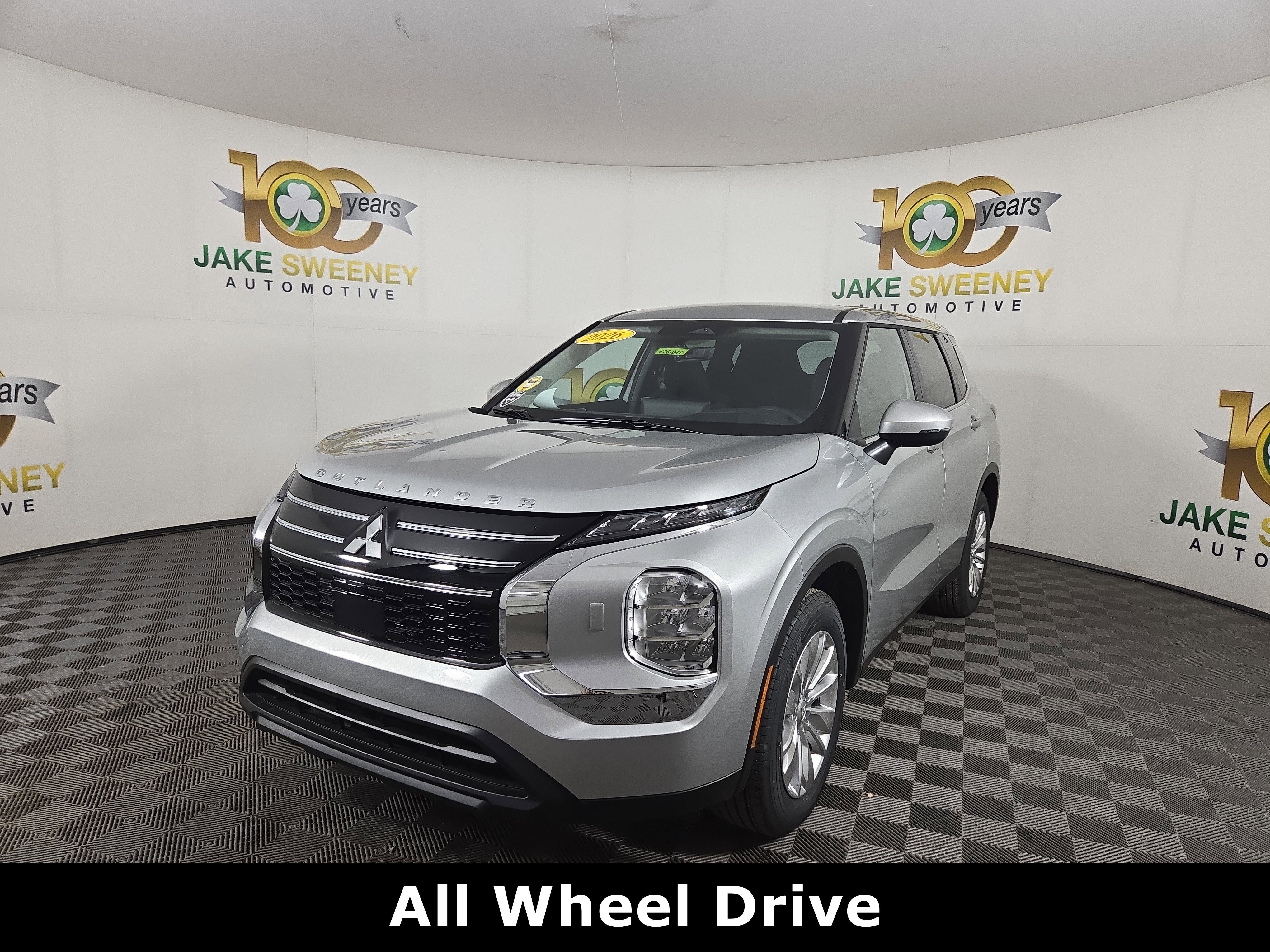 New 2026 Mitsubishi Outlander ES image 3