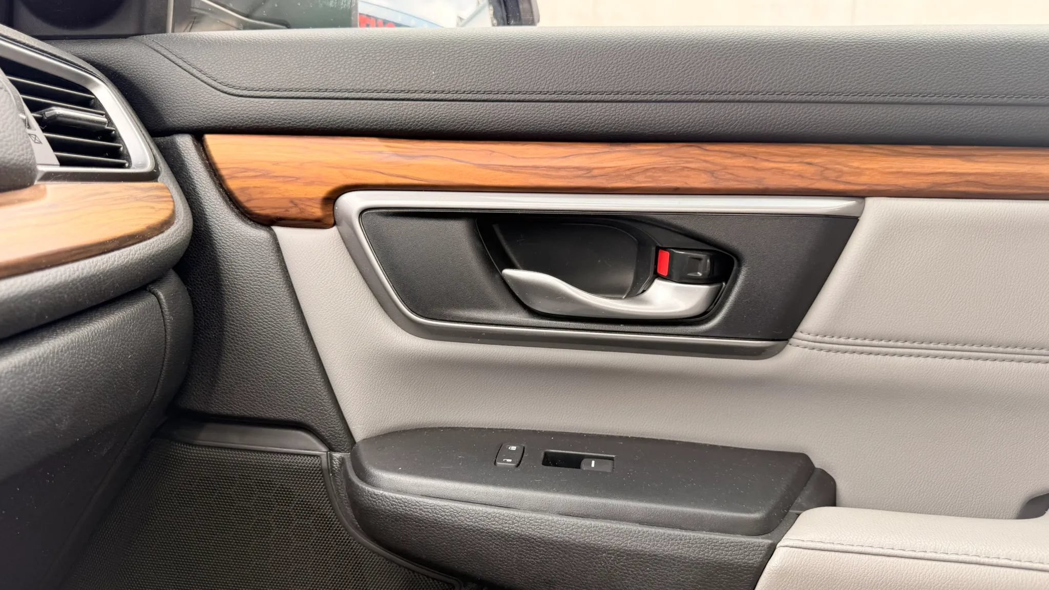 Used 2019 Honda CR-V EX-L image 25