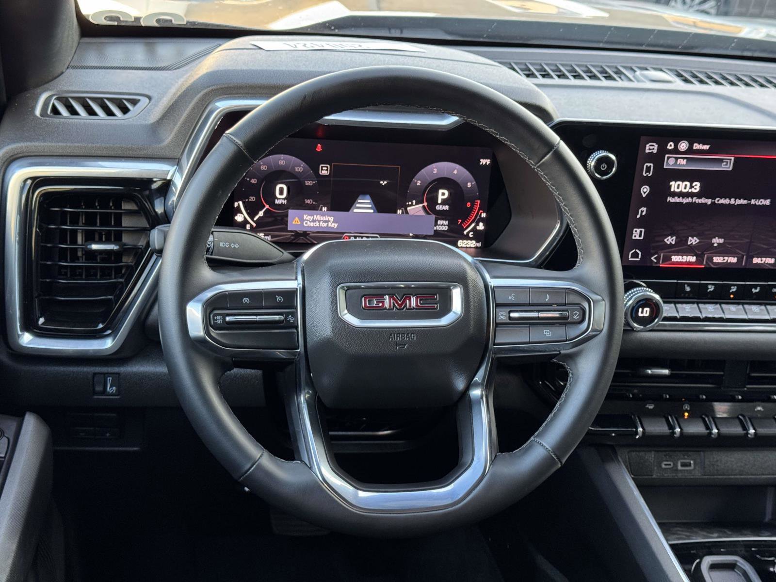 Used 2025 GMC Canyon Elevation w/ Convenience Package image 10