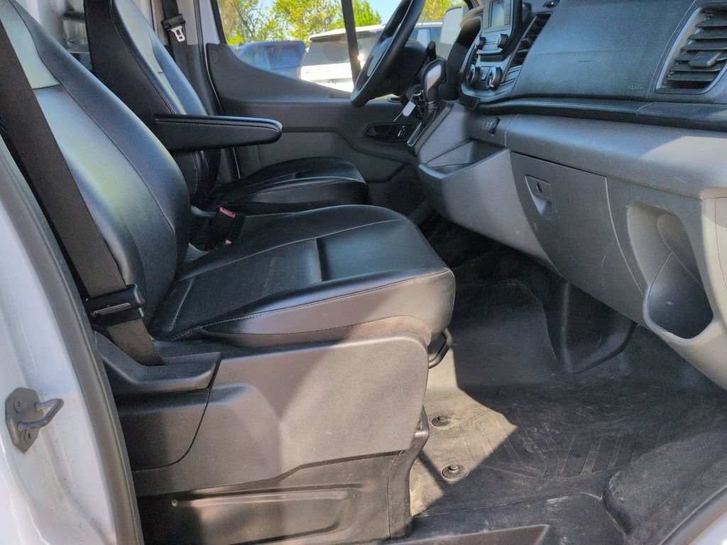 Used 2024 Ford Transit 250 148 Medium Roof Extended AWD image 24