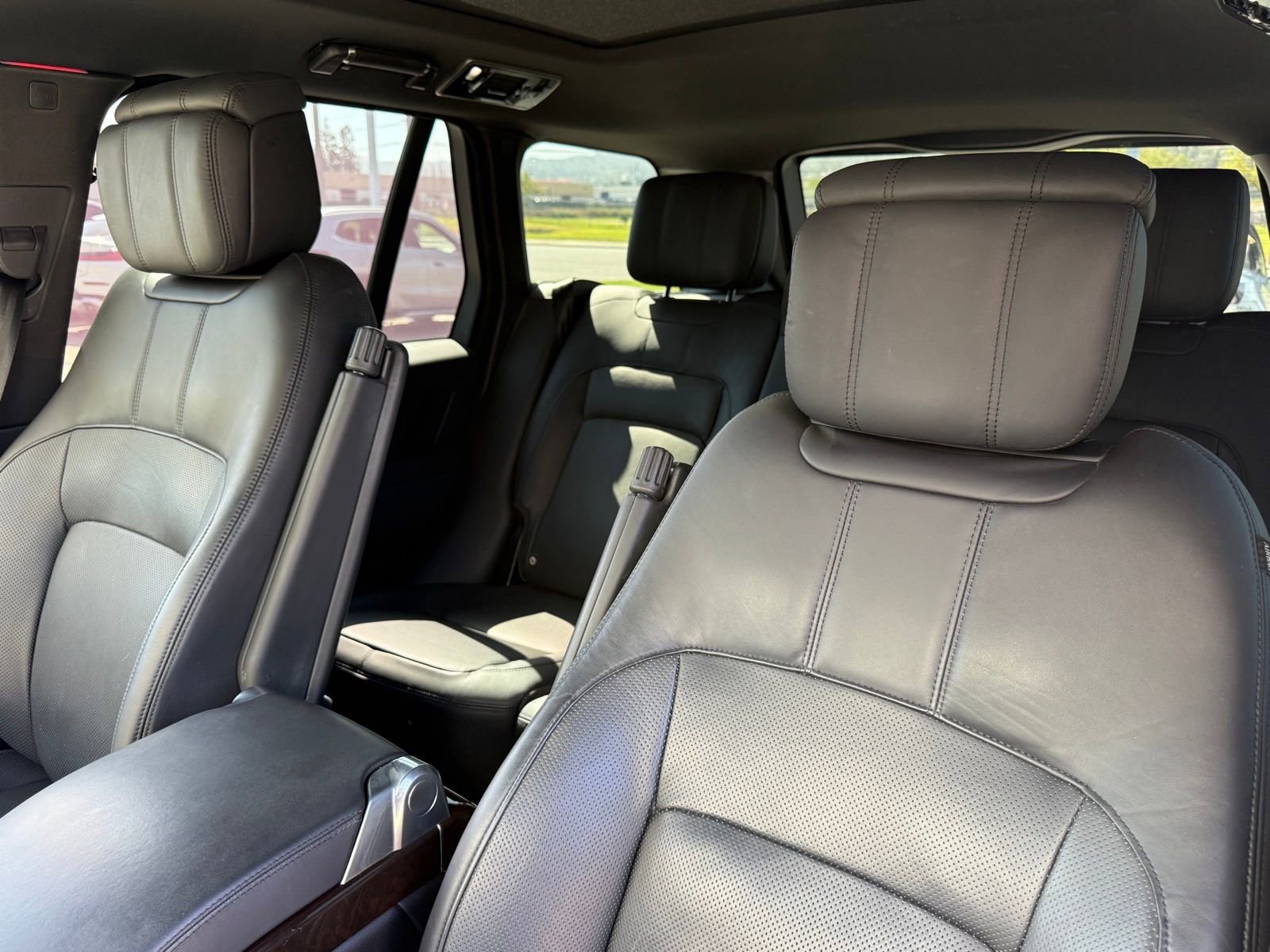 Used 2021 Land Rover Range Rover Westminster Edition image 29