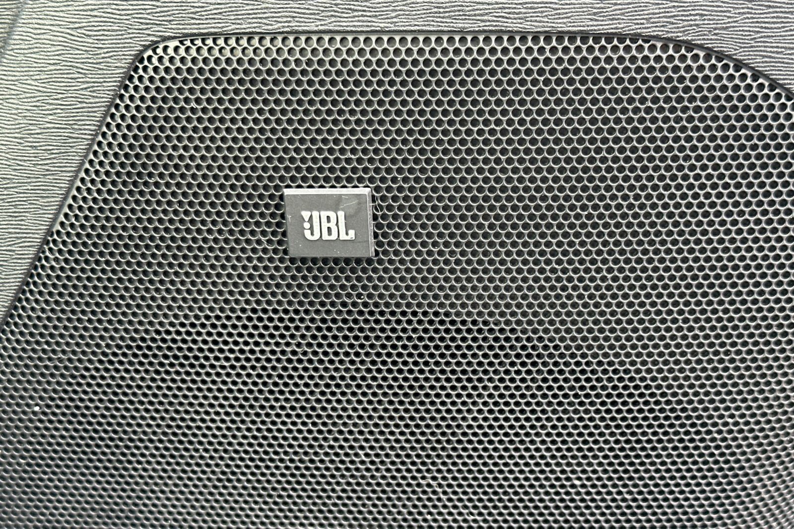 Used 2015 Toyota Sienna Limited Premium image 23