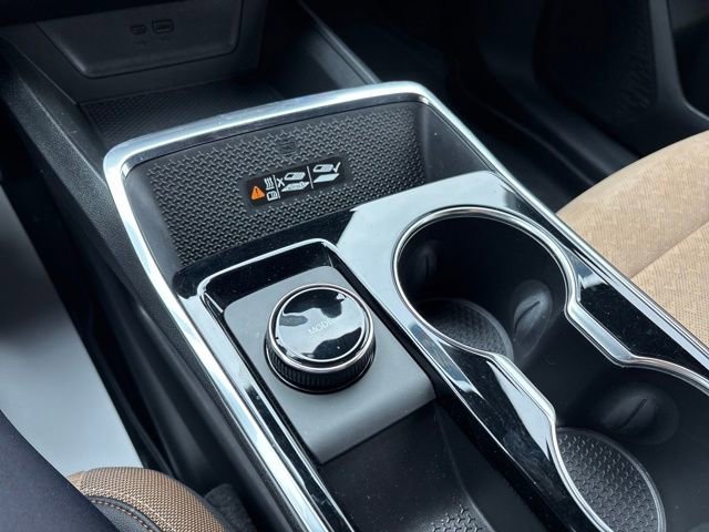 Used 2025 Chevrolet Equinox ACTIV image 20