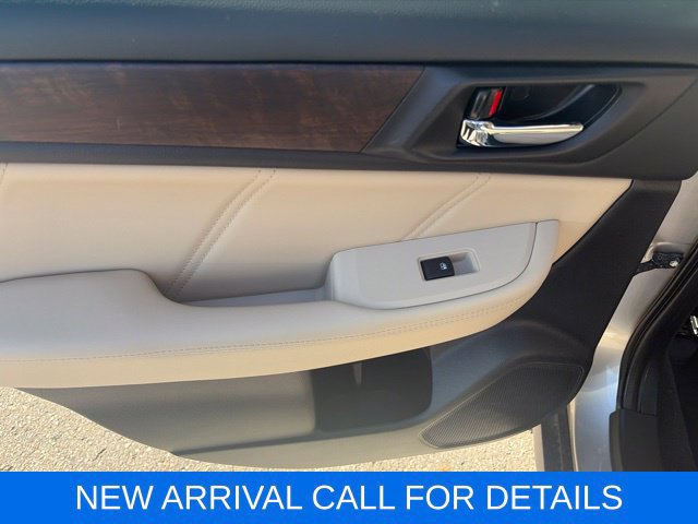 Used 2019 Subaru Outback 3.6R Limited AWD/4WD image 21