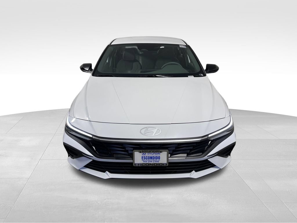 New 2026 Hyundai Elantra SEL FWD image 8