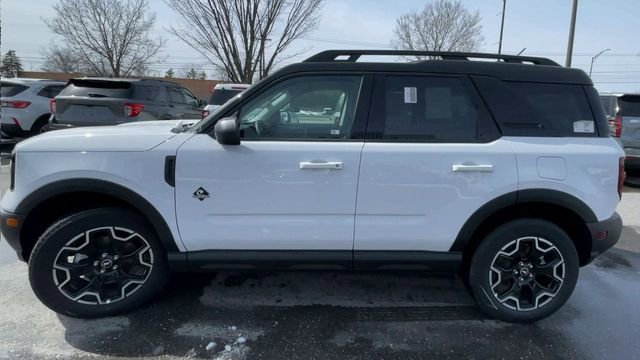 New 2025 Ford Bronco Sport Outer Banks image 5