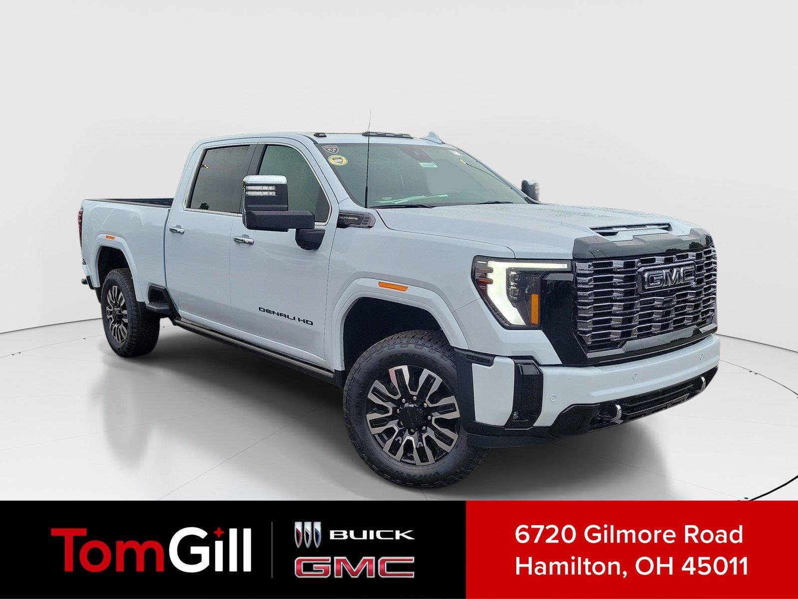 New 2026 GMC Sierra 2500 Denali Ultimate w/ LPO, Black Badging Package AWD/4WD 360° Tour