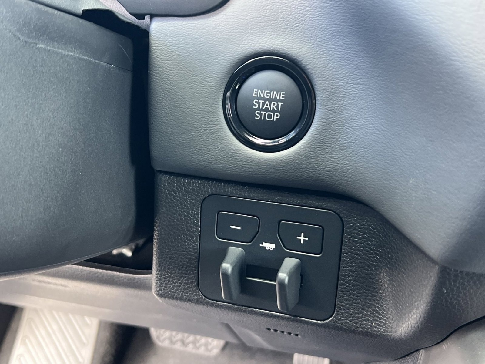 New 2026 Toyota Tundra Platinum image 25