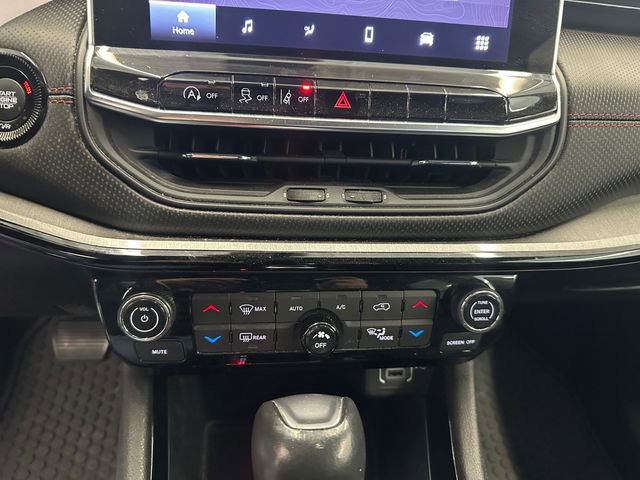 Used 2022 Jeep Compass Trailhawk w/ Trailhawk Convenience Group image 27