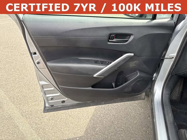 Used 2024 Toyota Corolla Cross LE FWD image 13