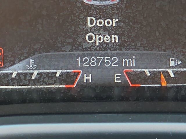 Used 2016 Jeep Cherokee Trailhawk w/ Cold Weather Group image 21