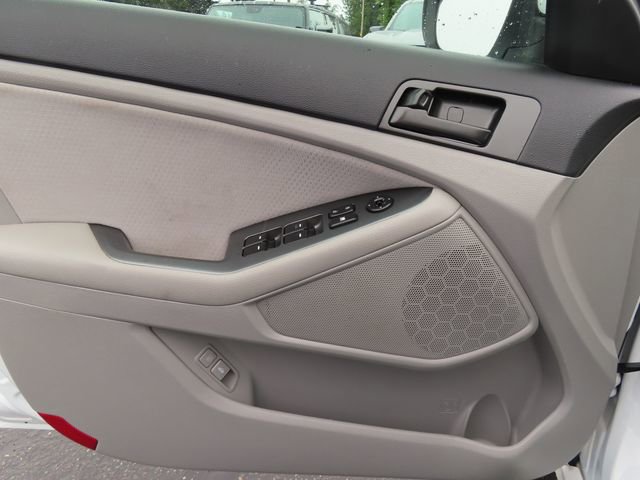 Used 2012 Kia Optima LX FWD image 11