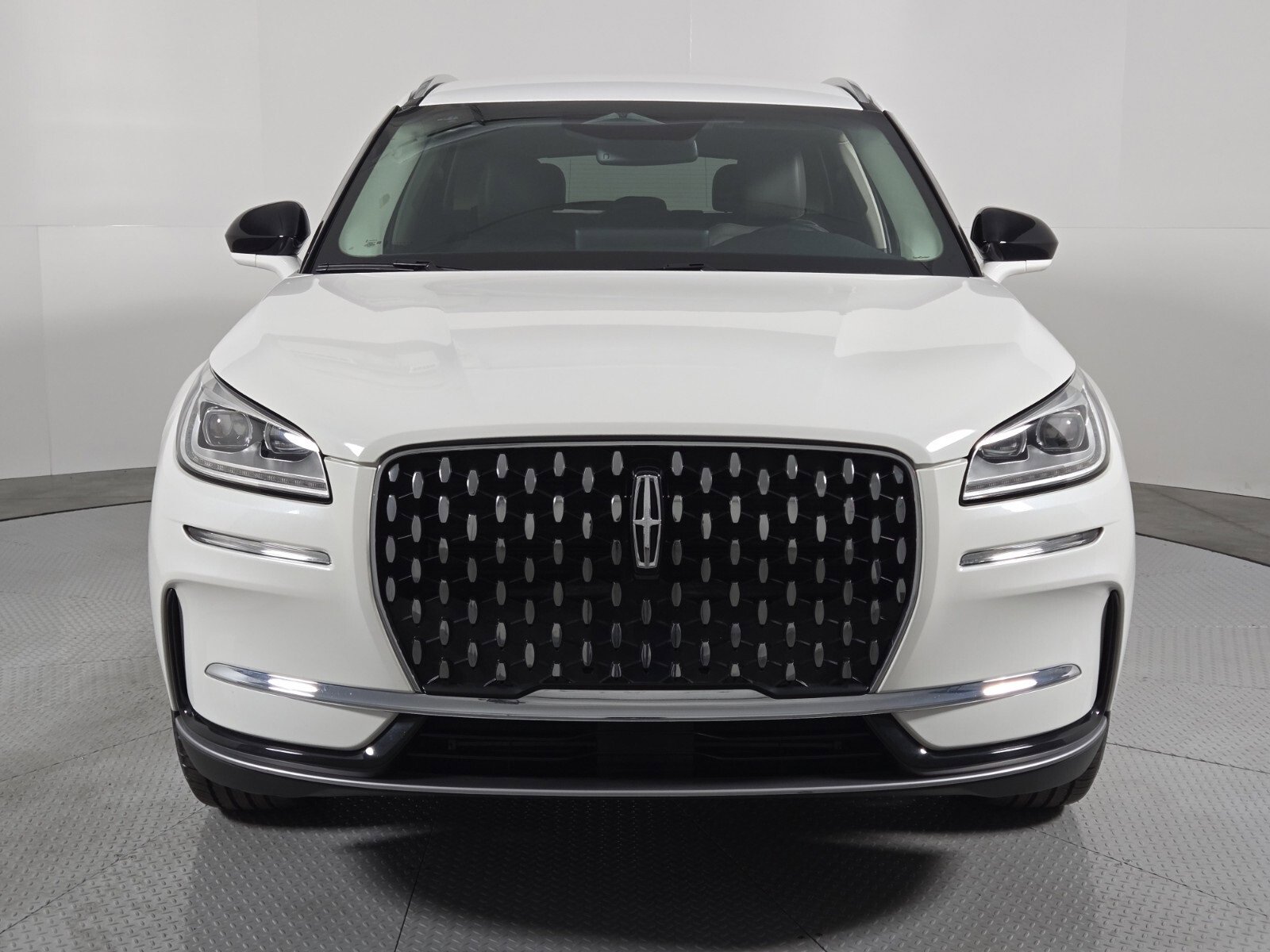 Used 2023 Lincoln Corsair Reserve image 8