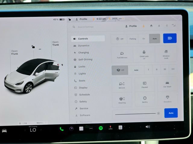 Used 2021 Tesla Model Y Long Range AWD/4WD image 41