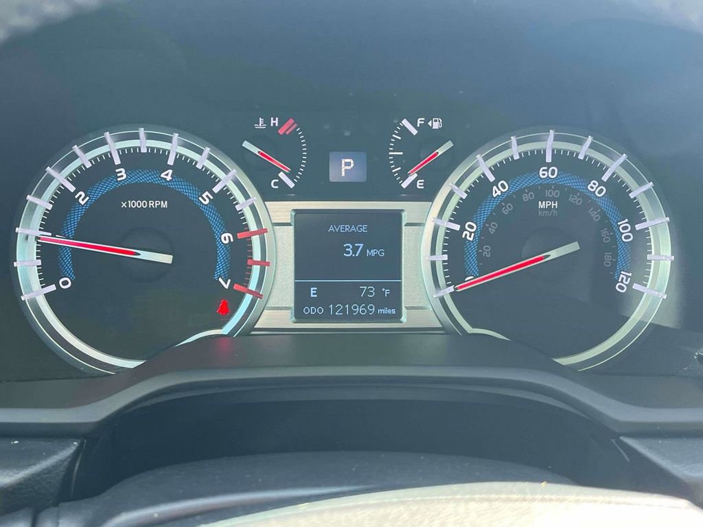 Used 2014 Toyota 4Runner SR5 Premium image 26