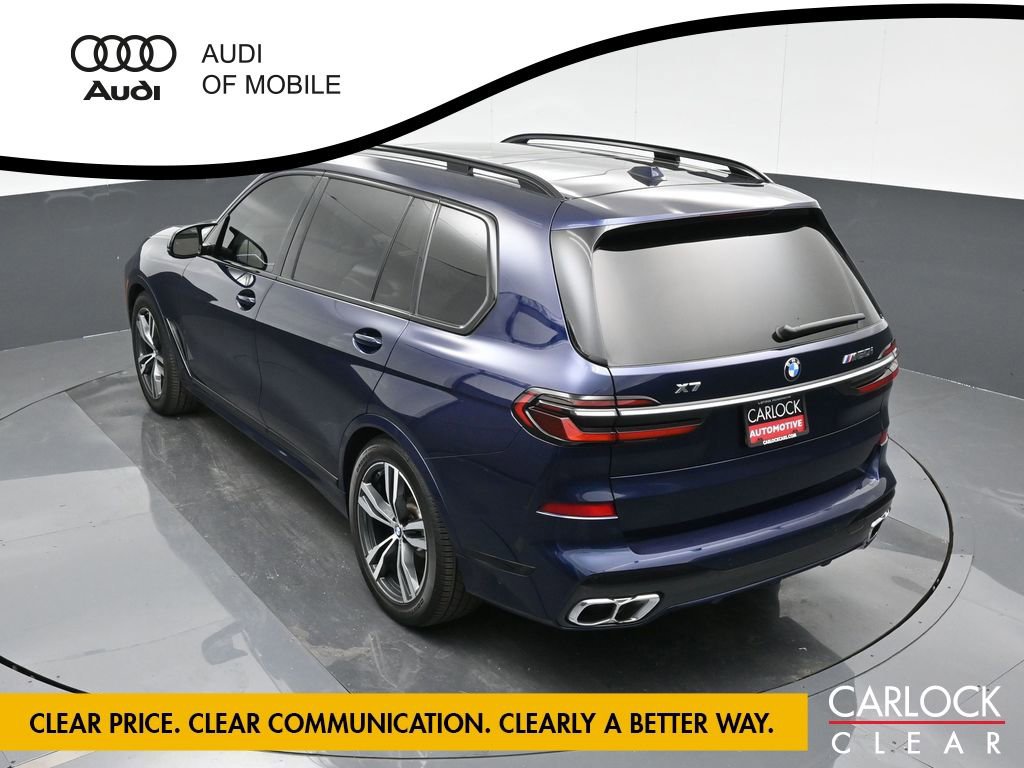 Used 2023 BMW X7 M60i image 30
