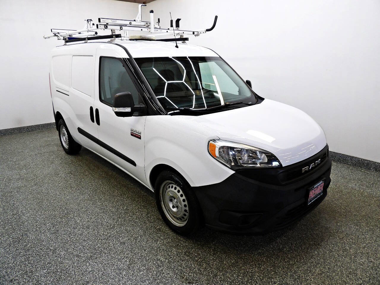 Used 2019 RAM ProMaster City Tradesman FWD image 3