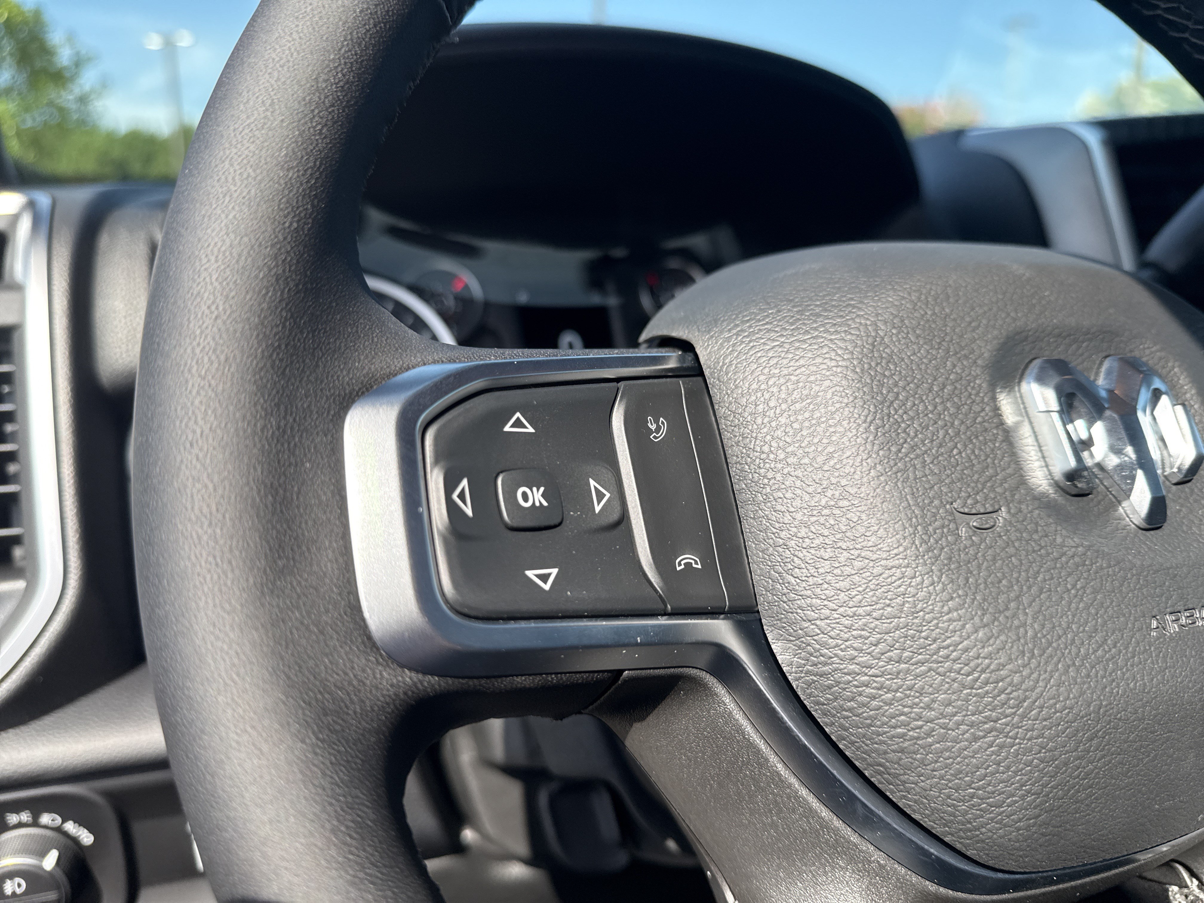 New 2026 RAM 2500 Big Horn AWD/4WD image 25