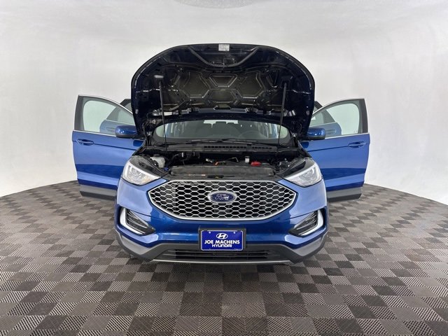 Used 2024 Ford Edge SEL image 11