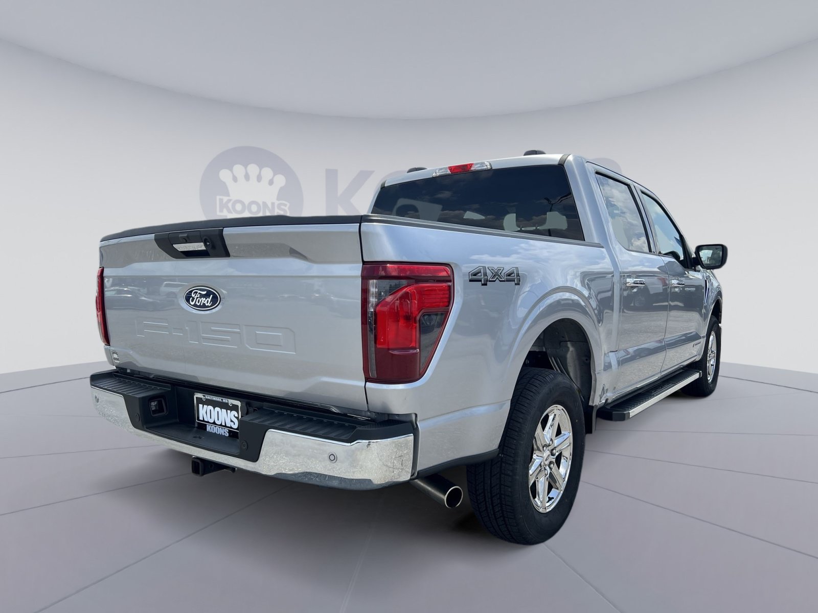 Used 2024 Ford F150 XLT w/ Mobile Office Package AWD/4WD image 7