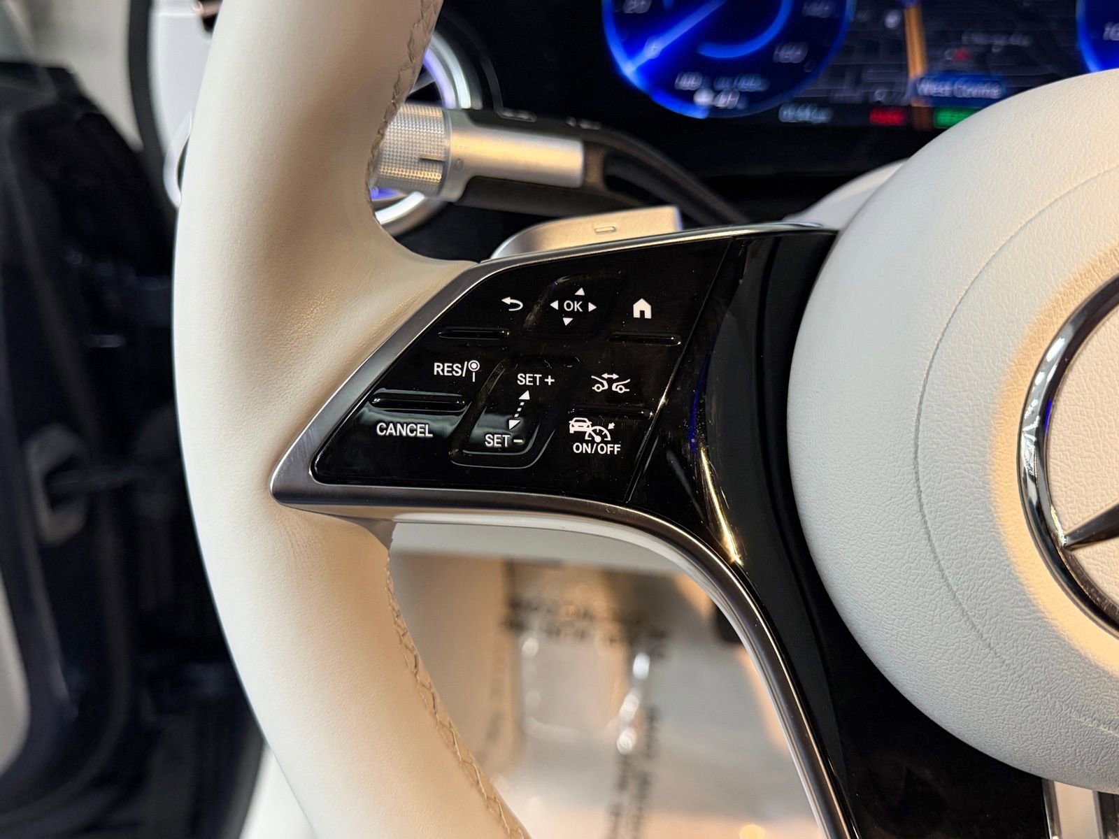 Certified 2023 Mercedes-Benz EQS 580 4MATIC Sedan image 29