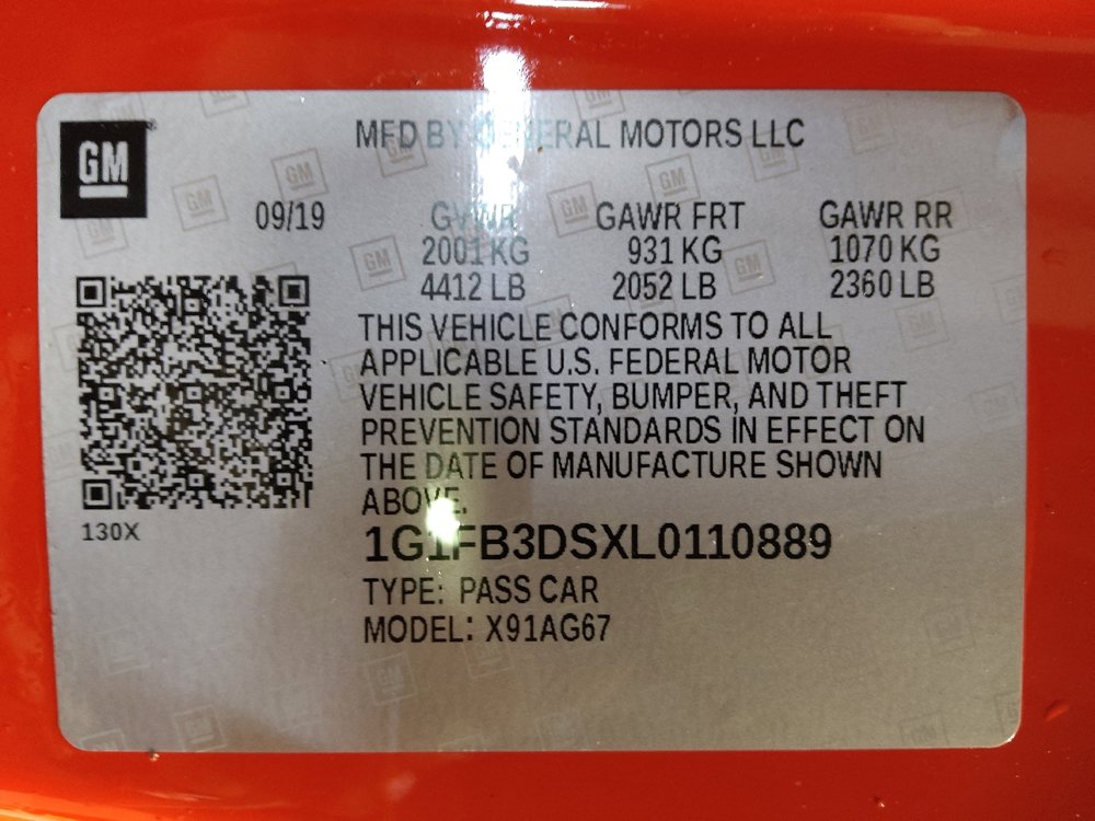 Used 2020 Chevrolet Camaro LT image 33