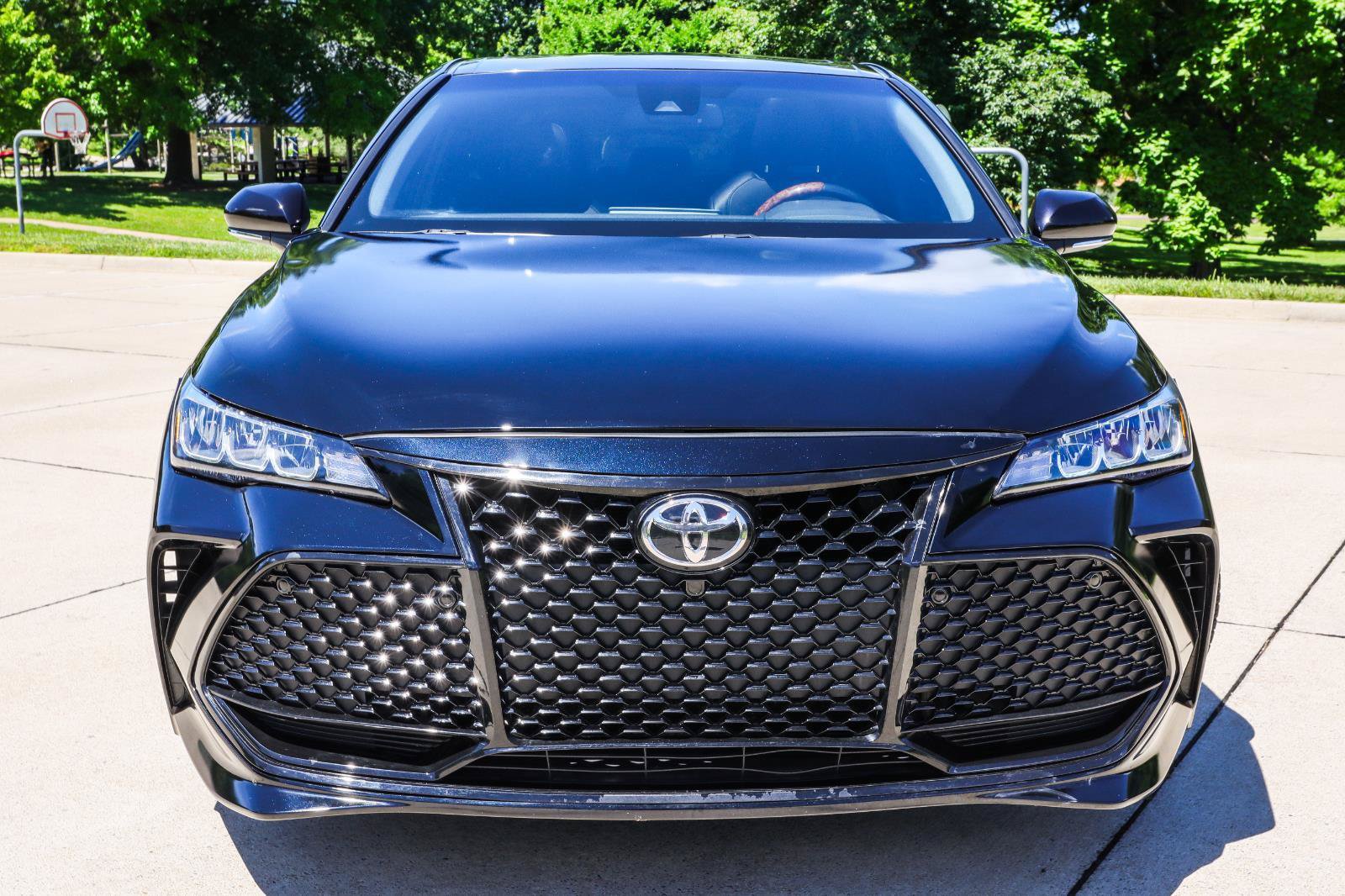 Used 2019 Toyota Avalon XLE w/ Moonroof Package FWD image 23
