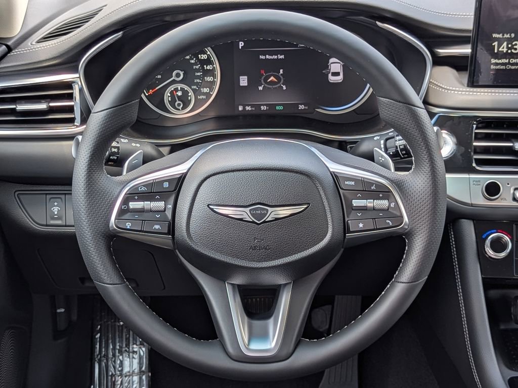 Used 2026 Genesis G70 2.5T image 15