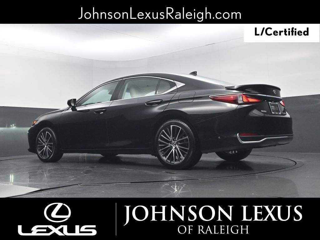 Certified 2024 Lexus ES 300h w/ Premium Package FWD image 18