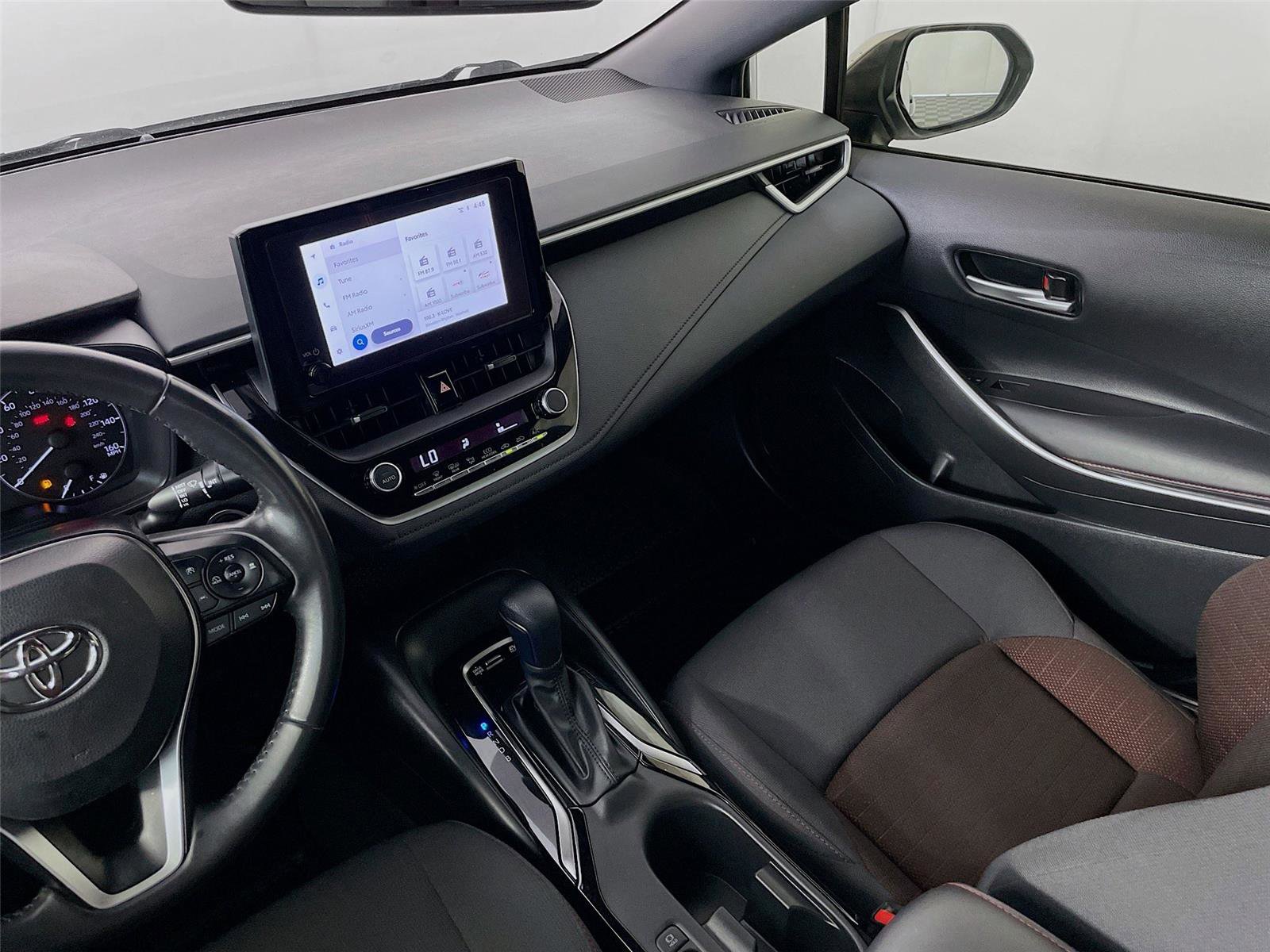 Used 2024 Toyota Corolla SE FWD image 24